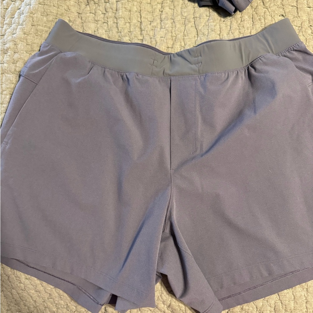 lululemon athletica Gray Men's Shorts